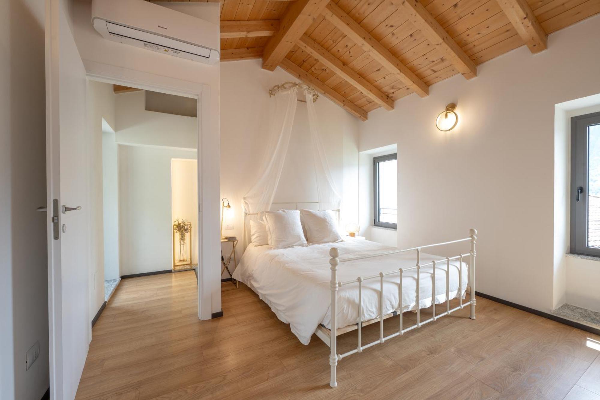 Lora Villa, With Lake View Ossuccio Exterior photo