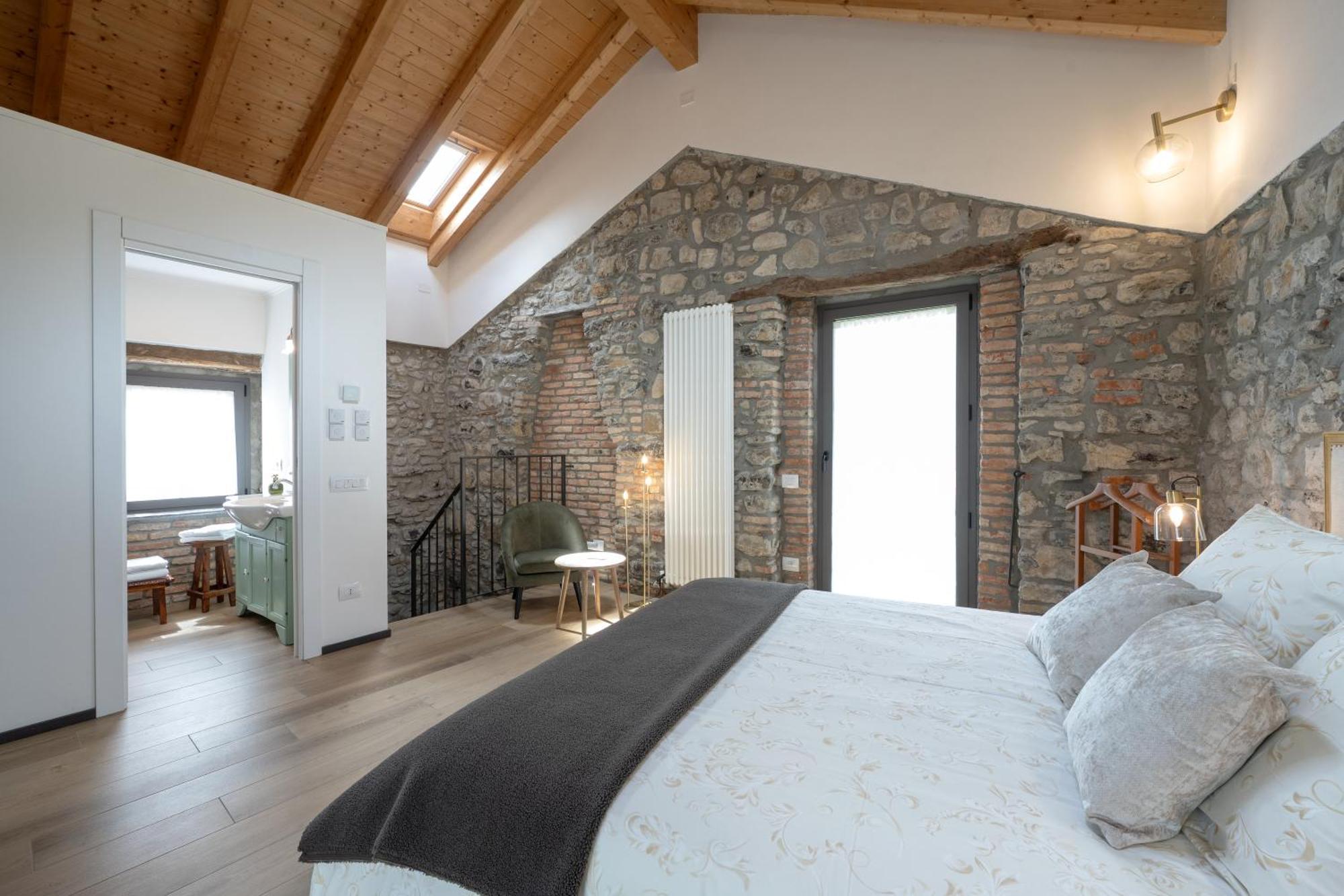 Lora Villa, With Lake View Ossuccio Exterior photo